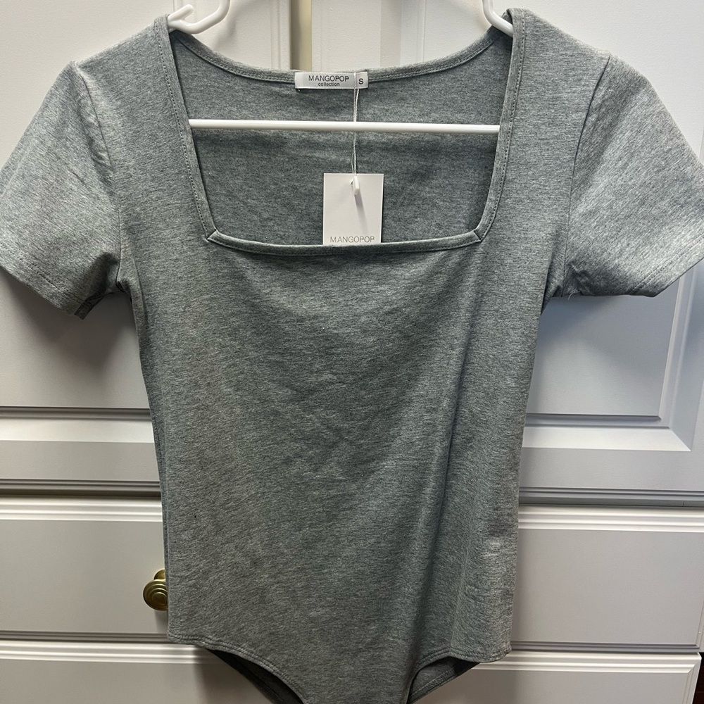 Women’s Bundle - Picture 4 of 9